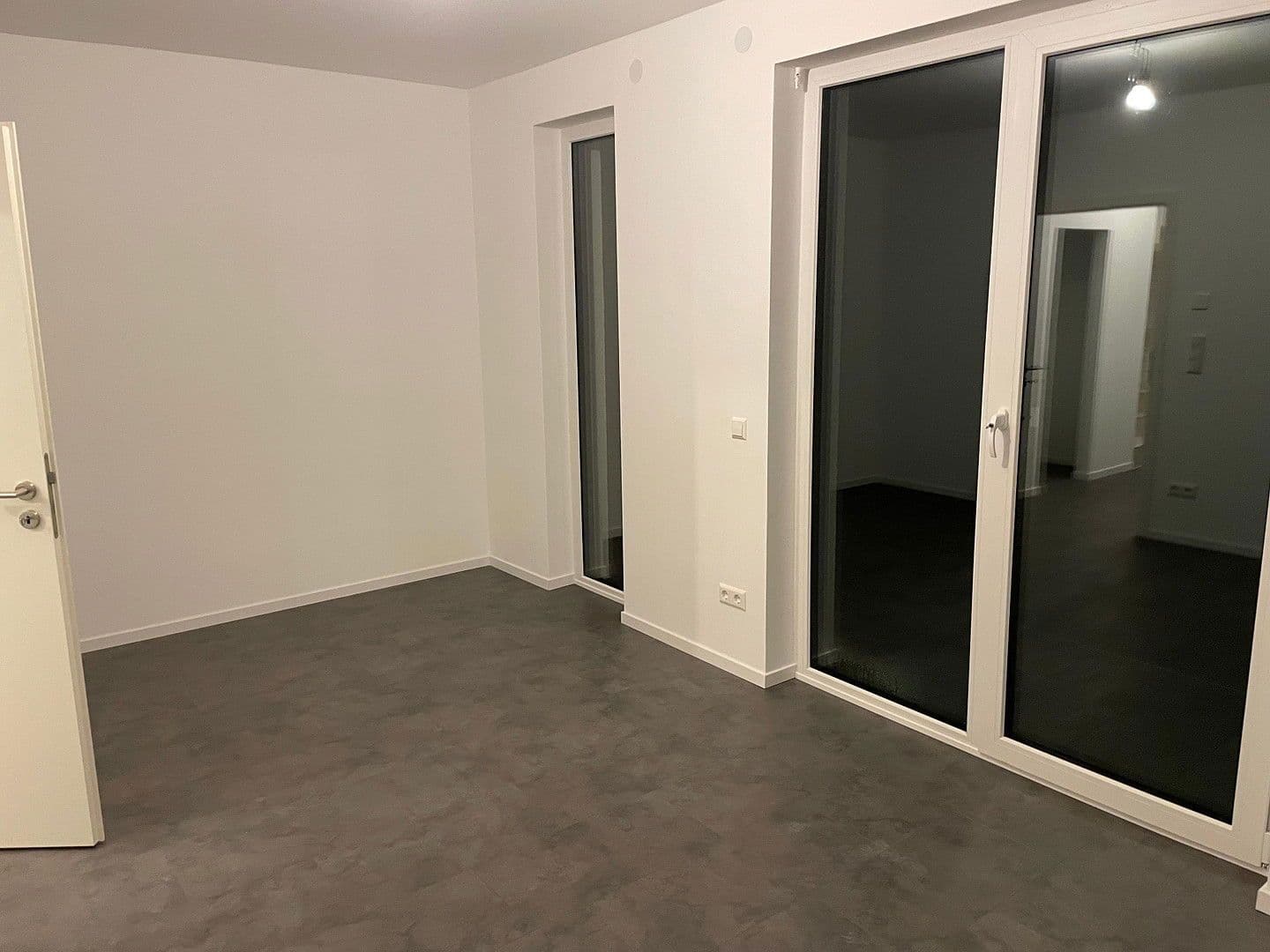 Prodej domu 150 m², pozemek 394 m², Enkenbacher Weg 106, Berlin, Berlín Prodej domu 150 m², pozemek 394 m², Enkenbacher Weg 106, Berlin, Berlín