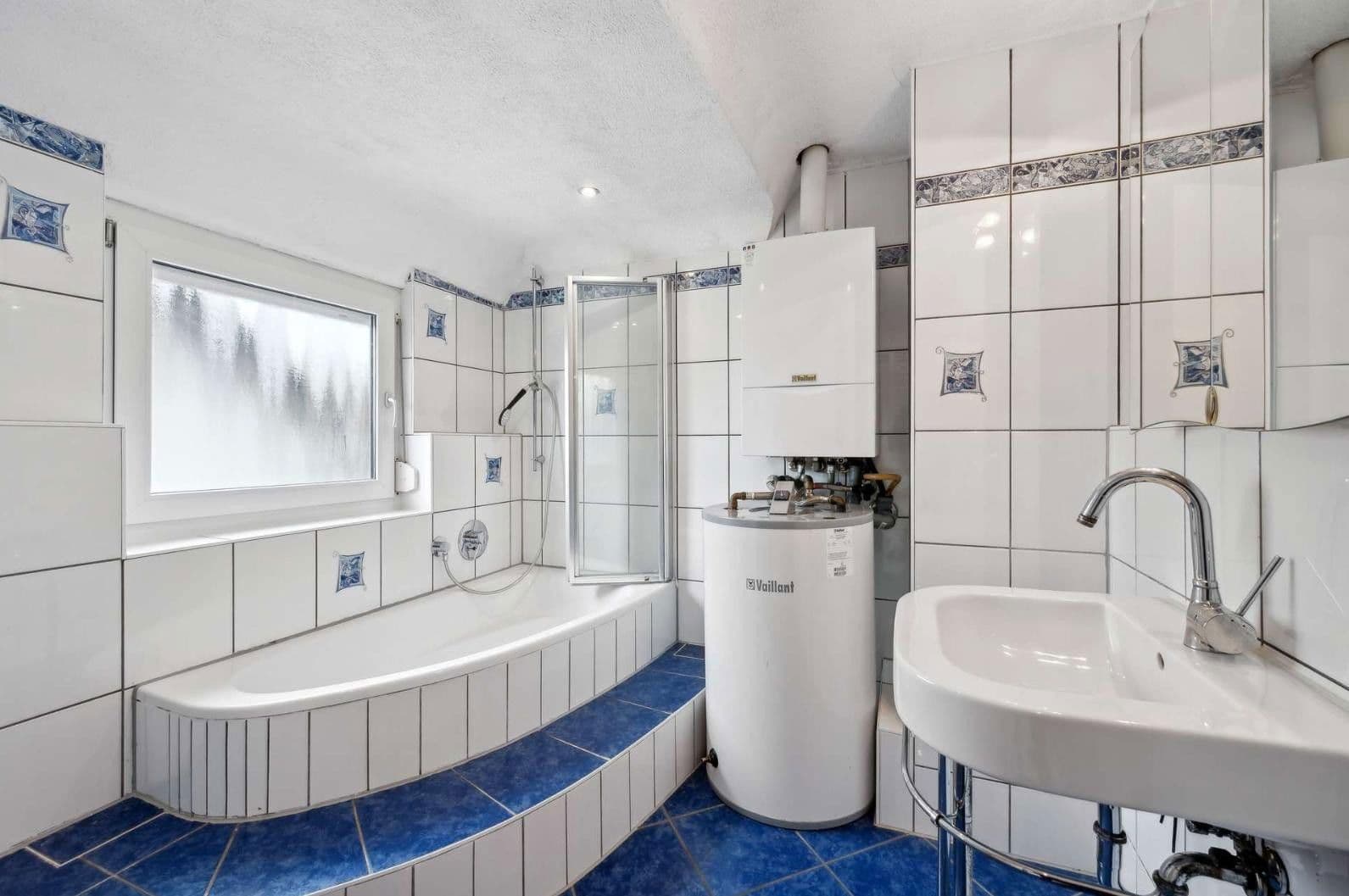 Pronájem bytu 3+kk 85 m², Friedrich-Ebert-Straße 3, Neckarsulm, Bádensko-Württembersko Pronájem bytu 3+kk 85 m², Friedrich-Ebert-Straße 3, Neckarsulm, Bádensko-Württembersko