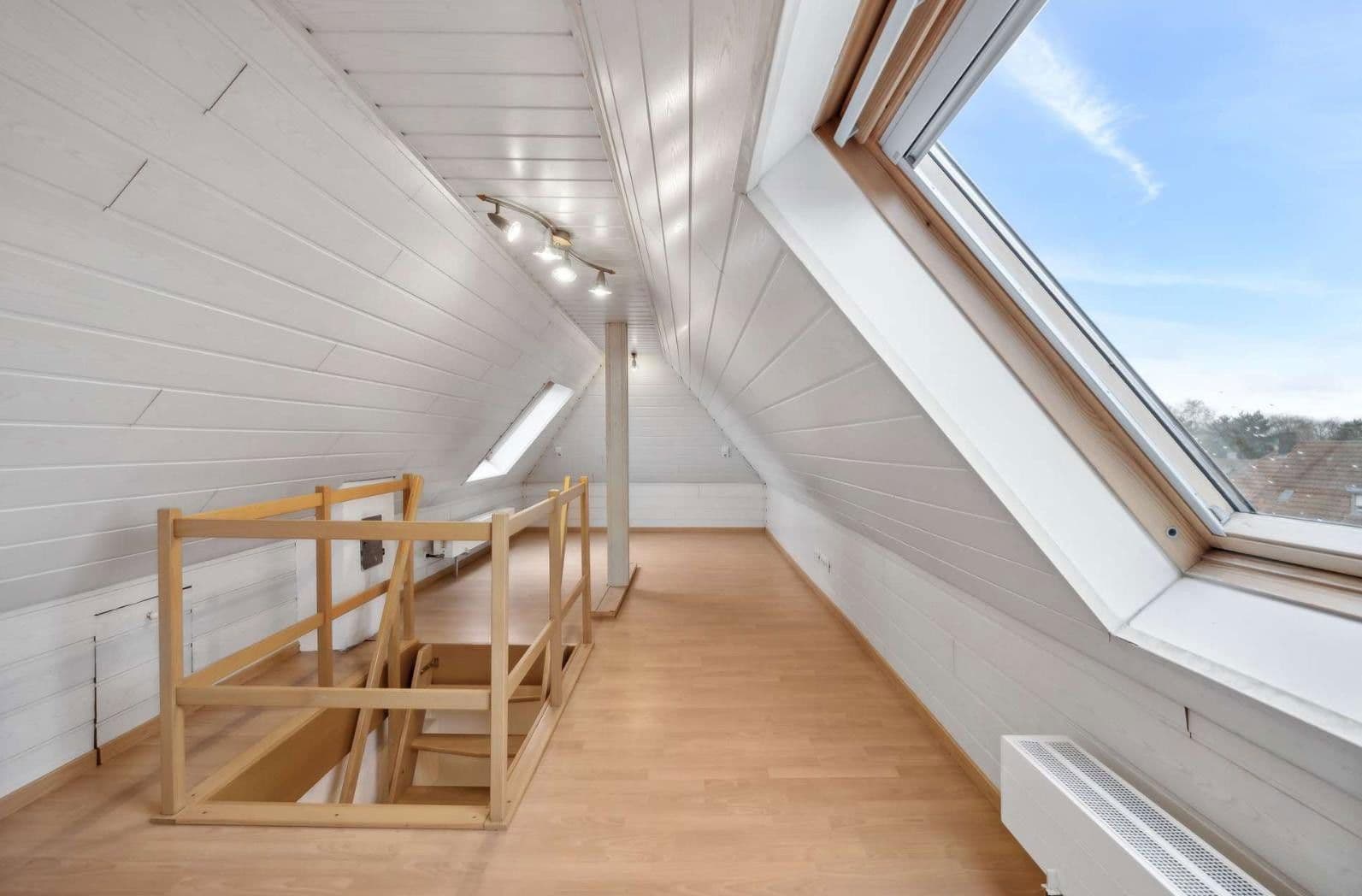 Pronájem bytu 3+kk 85 m², Friedrich-Ebert-Straße 3, Neckarsulm, Bádensko-Württembersko Pronájem bytu 3+kk 85 m², Friedrich-Ebert-Straße 3, Neckarsulm, Bádensko-Württembersko