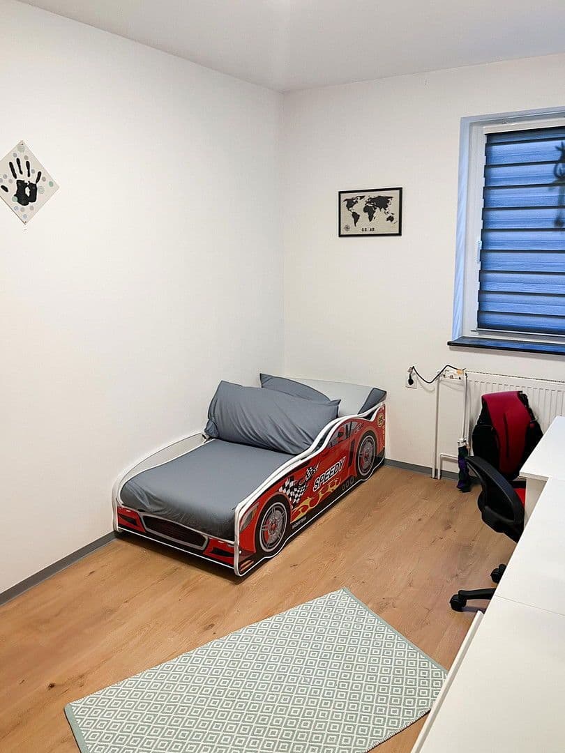 Pronájem bytu 3+1 72 m², Goethestr. 4, Eisenberg (Pfalz), Porýní-Falc Pronájem bytu 3+1 72 m², Goethestr. 4, Eisenberg (Pfalz), Porýní-Falc