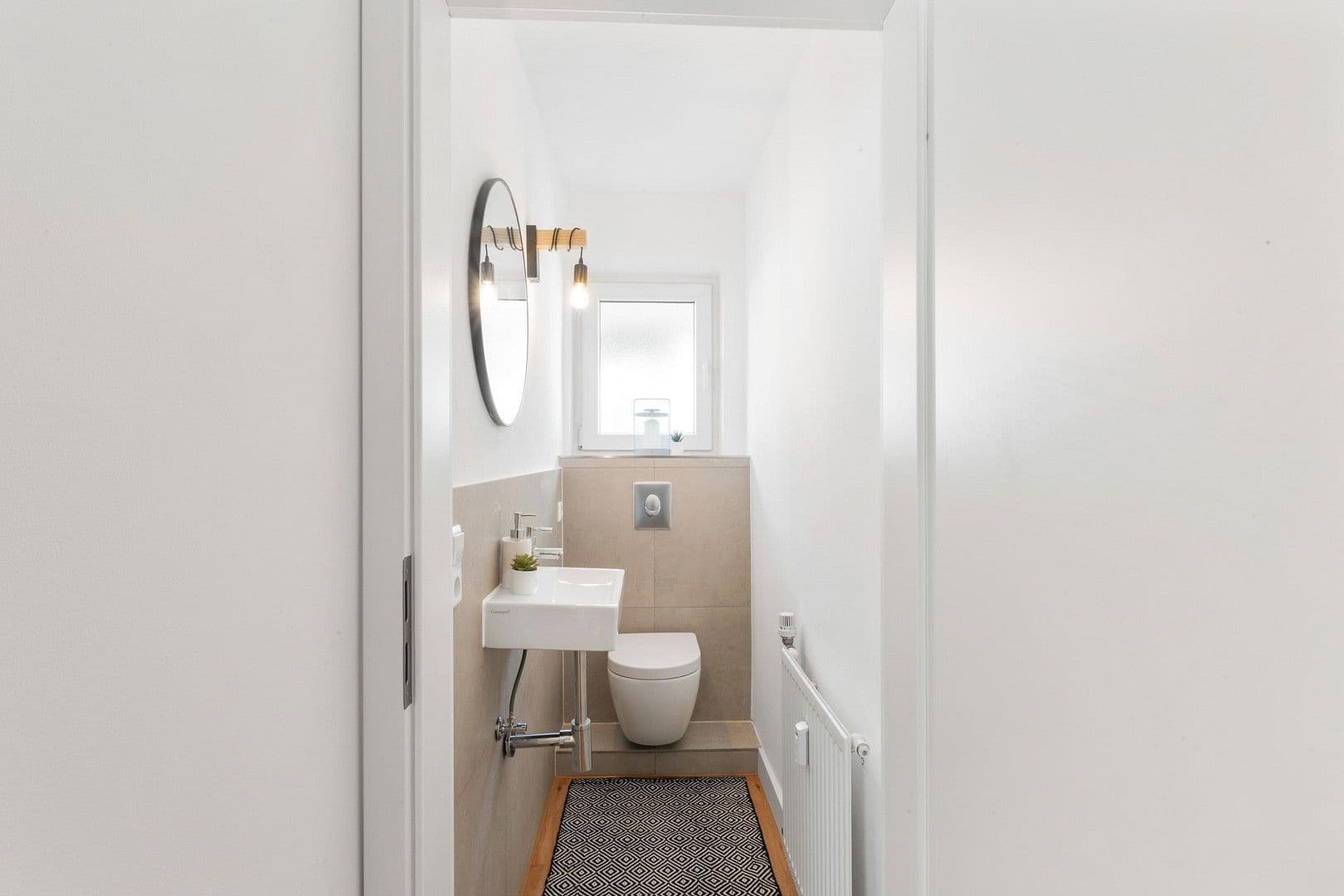 Prodej bytu 3+1 65 m², Ludwigsburg, Bádensko-Württembersko Prodej bytu 3+1 65 m², Ludwigsburg, Bádensko-Württembersko