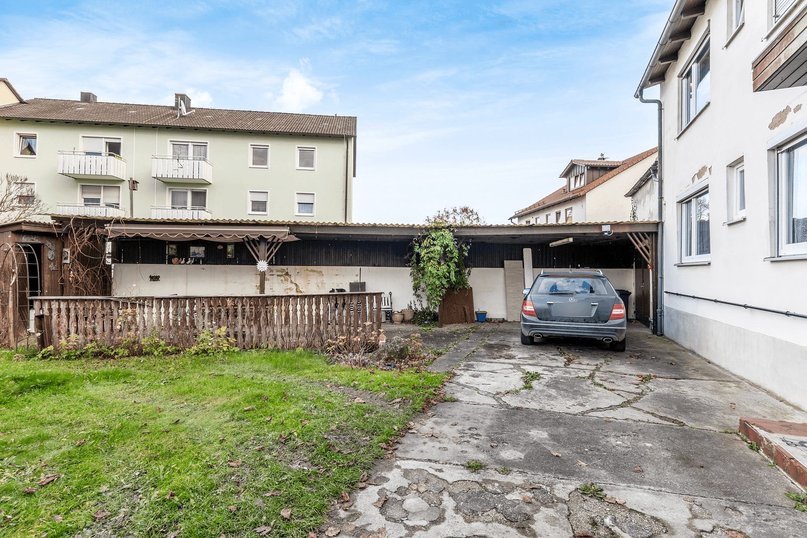 Prodej domu 123 m², pozemek 713 m², Schabringer Straße 56, Lauingen (Donau), Bavorsko Prodej domu 123 m², pozemek 713 m², Schabringer Straße 56, Lauingen (Donau), Bavorsko