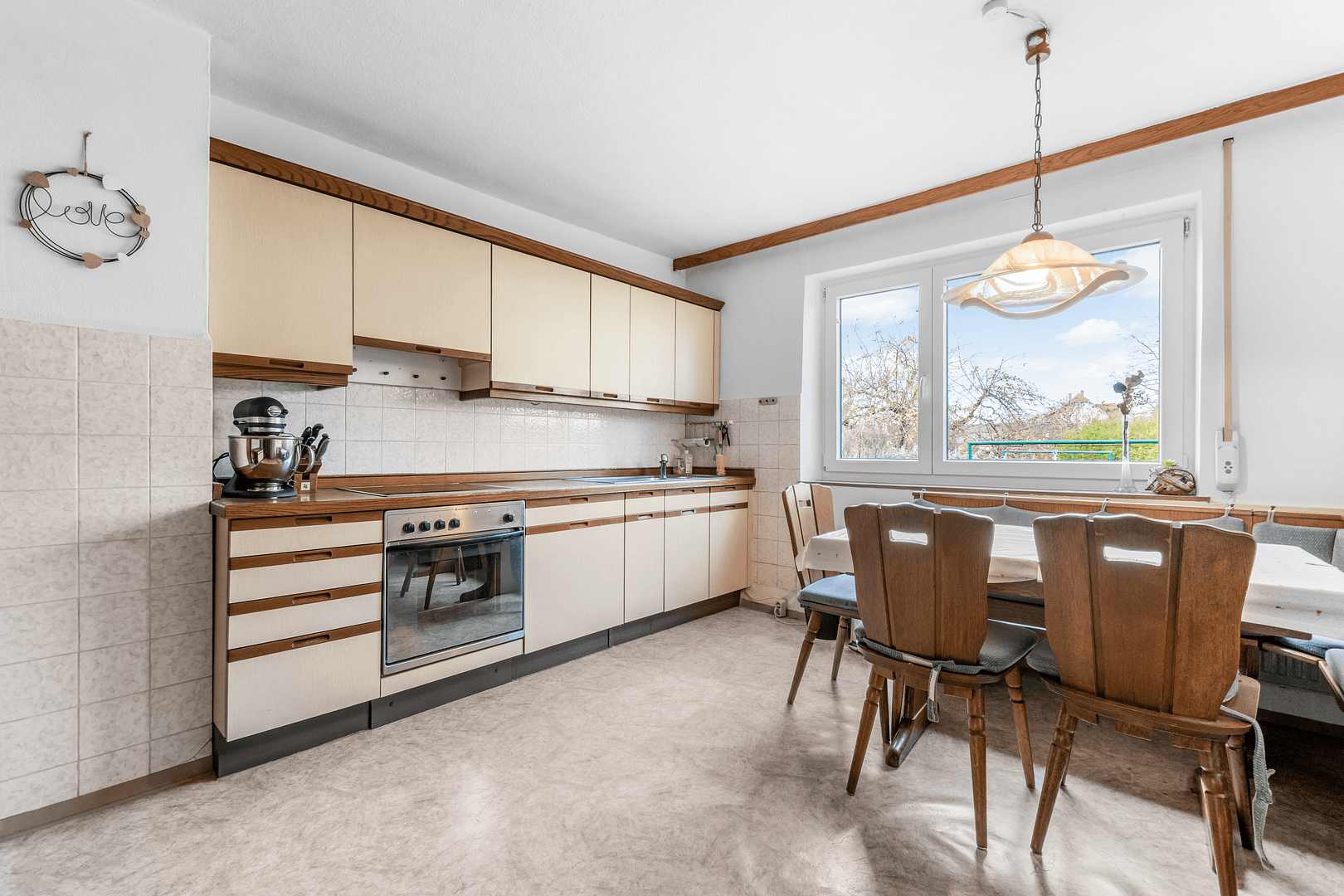 Prodej domu 123 m², pozemek 713 m², Schabringer Straße 56, Lauingen (Donau), Bavorsko Prodej domu 123 m², pozemek 713 m², Schabringer Straße 56, Lauingen (Donau), Bavorsko