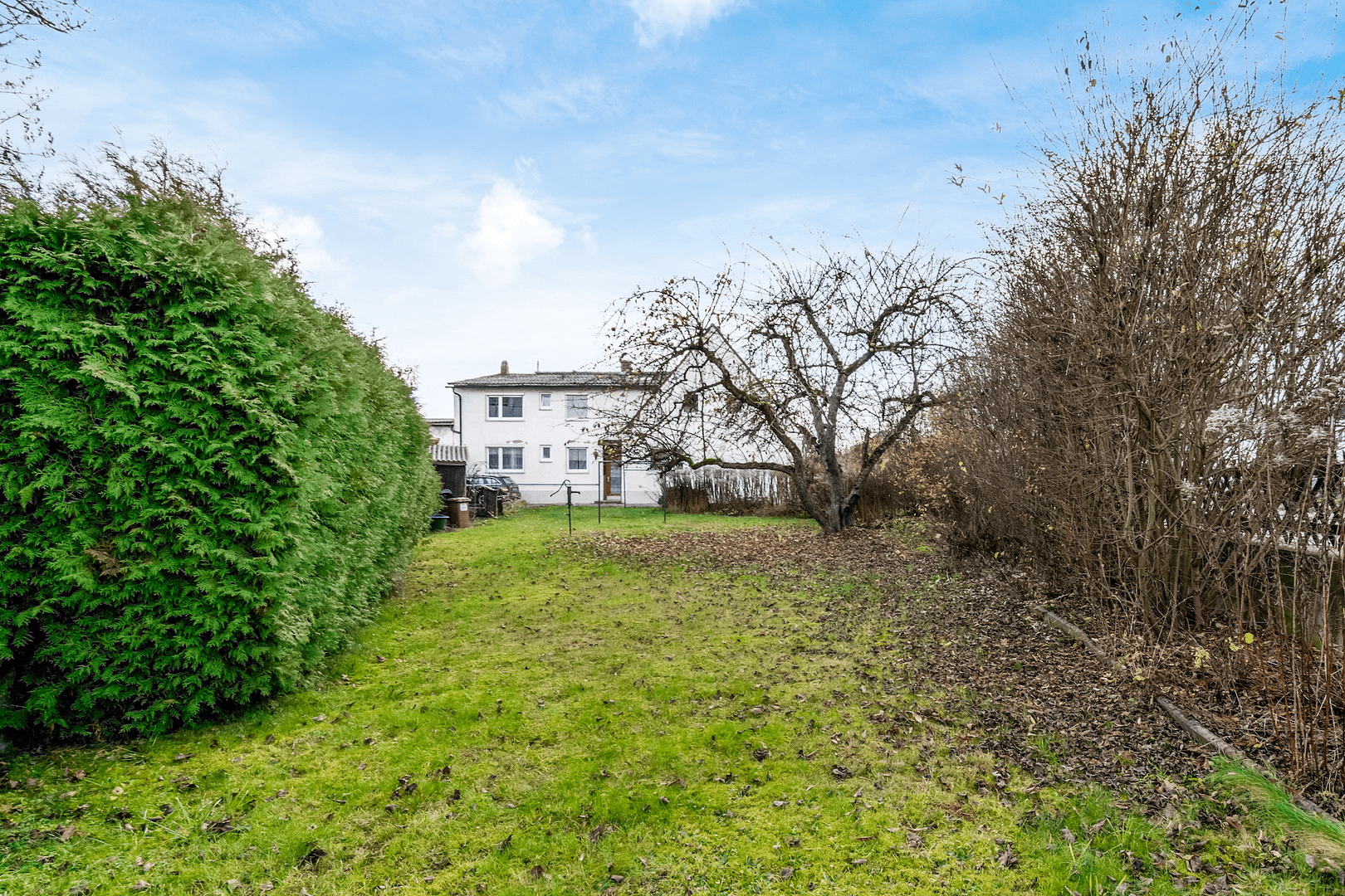 Prodej domu 123 m², pozemek 713 m², Schabringer Straße 56, Lauingen (Donau), Bavorsko Prodej domu 123 m², pozemek 713 m², Schabringer Straße 56, Lauingen (Donau), Bavorsko