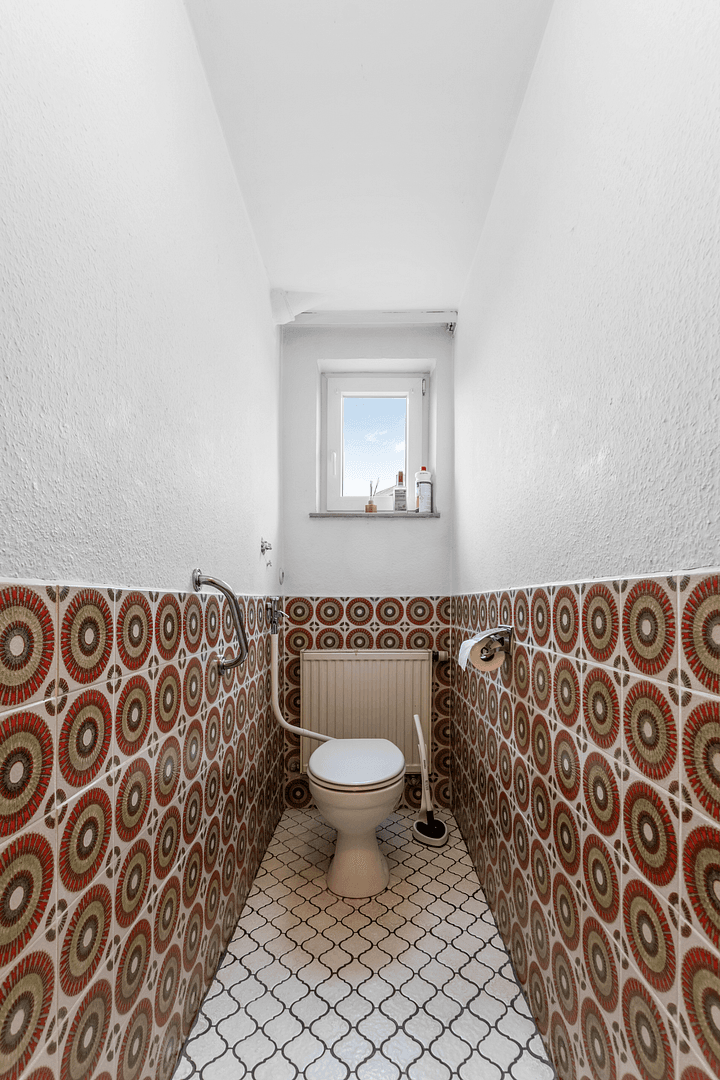 Prodej domu 123 m², pozemek 713 m², Schabringer Straße 56, Lauingen (Donau), Bavorsko Prodej domu 123 m², pozemek 713 m², Schabringer Straße 56, Lauingen (Donau), Bavorsko