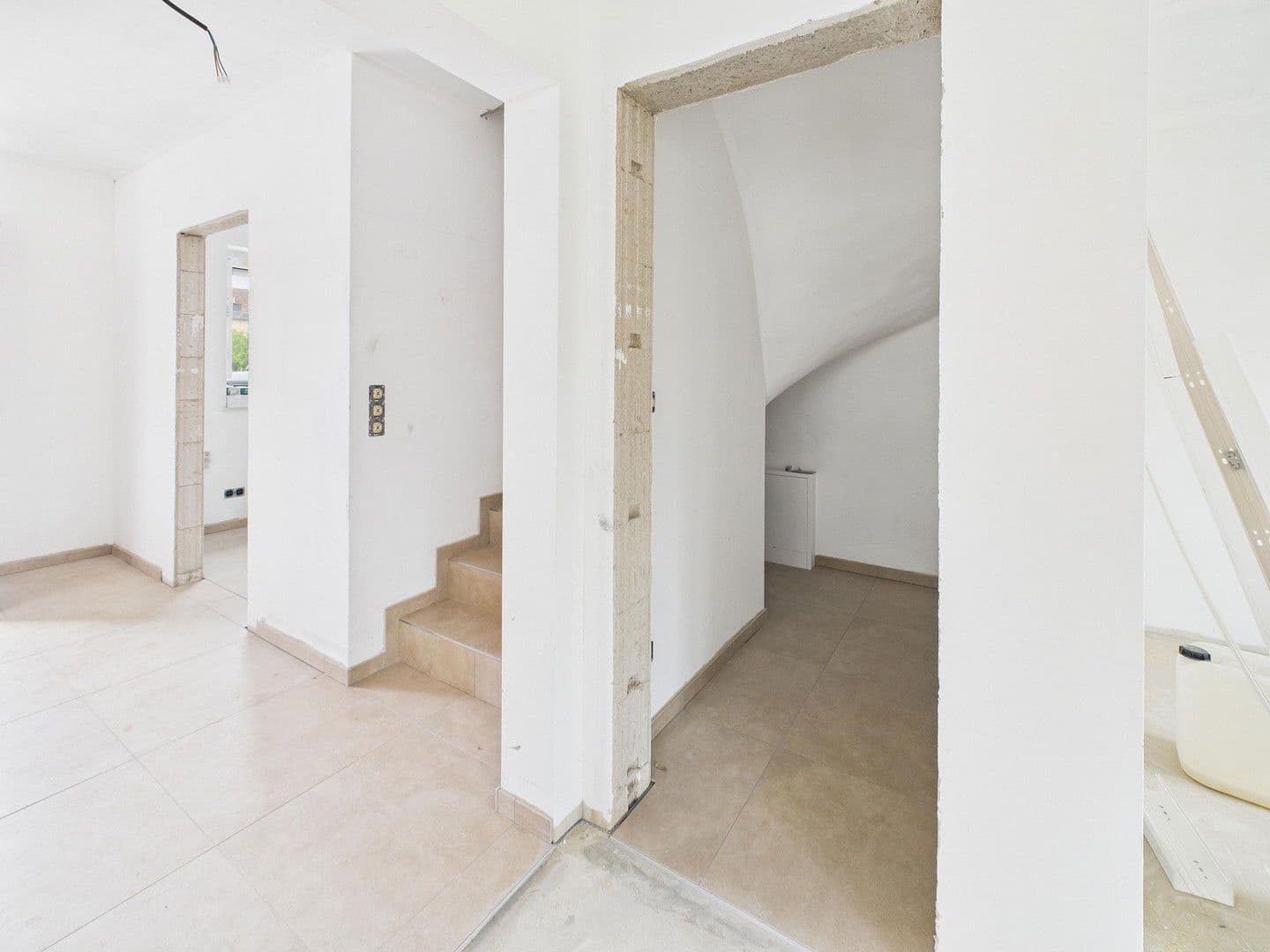 Pronájem domu 120 m², pozemek 267 m², Ibbenbüren, Severní Porýní-Vestfálsko Pronájem domu 120 m², pozemek 267 m², Ibbenbüren, Severní Porýní-Vestfálsko