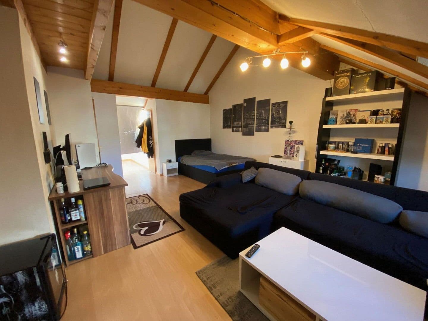 Prodej domu 146 m², pozemek 246 m², Königsberger Strasse 47, Bad Dürrheim, Bádensko-Württembersko Prodej domu 146 m², pozemek 246 m², Königsberger Strasse 47, Bad Dürrheim, Bádensko-Württembersko