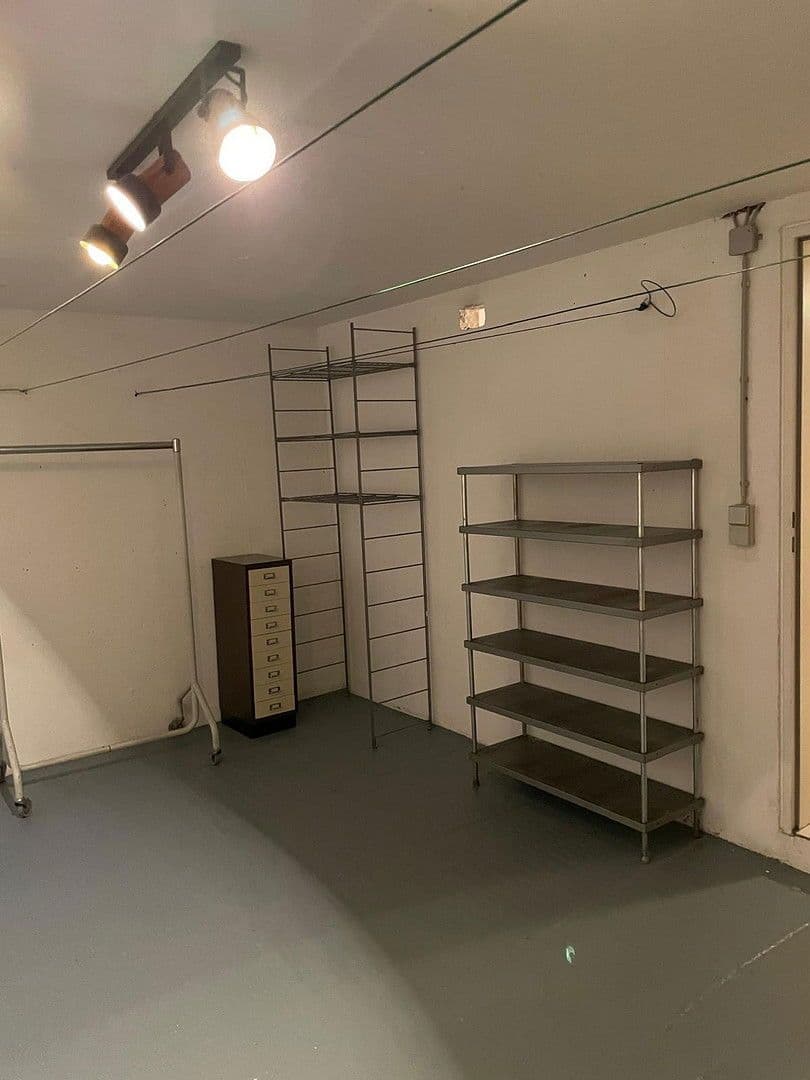 Prodej domu 146 m², pozemek 246 m², Königsberger Strasse 47, Bad Dürrheim, Bádensko-Württembersko Prodej domu 146 m², pozemek 246 m², Königsberger Strasse 47, Bad Dürrheim, Bádensko-Württembersko