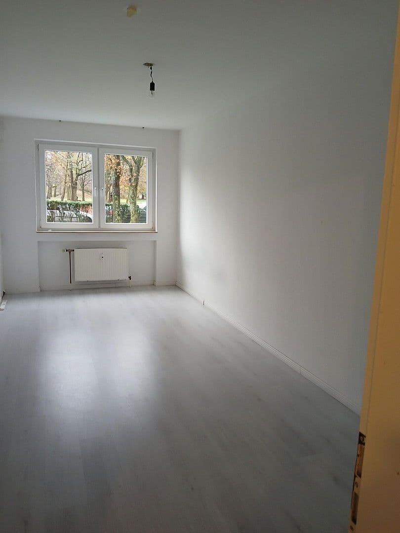 Pronájem bytu 3+1 89 m², Köln, Severní Porýní-Vestfálsko Pronájem bytu 3+1 89 m², Köln, Severní Porýní-Vestfálsko