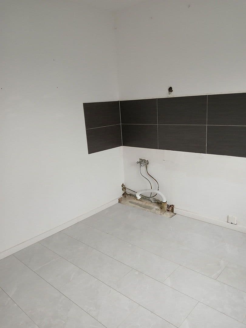 Pronájem bytu 3+1 89 m², Köln, Severní Porýní-Vestfálsko Pronájem bytu 3+1 89 m², Köln, Severní Porýní-Vestfálsko