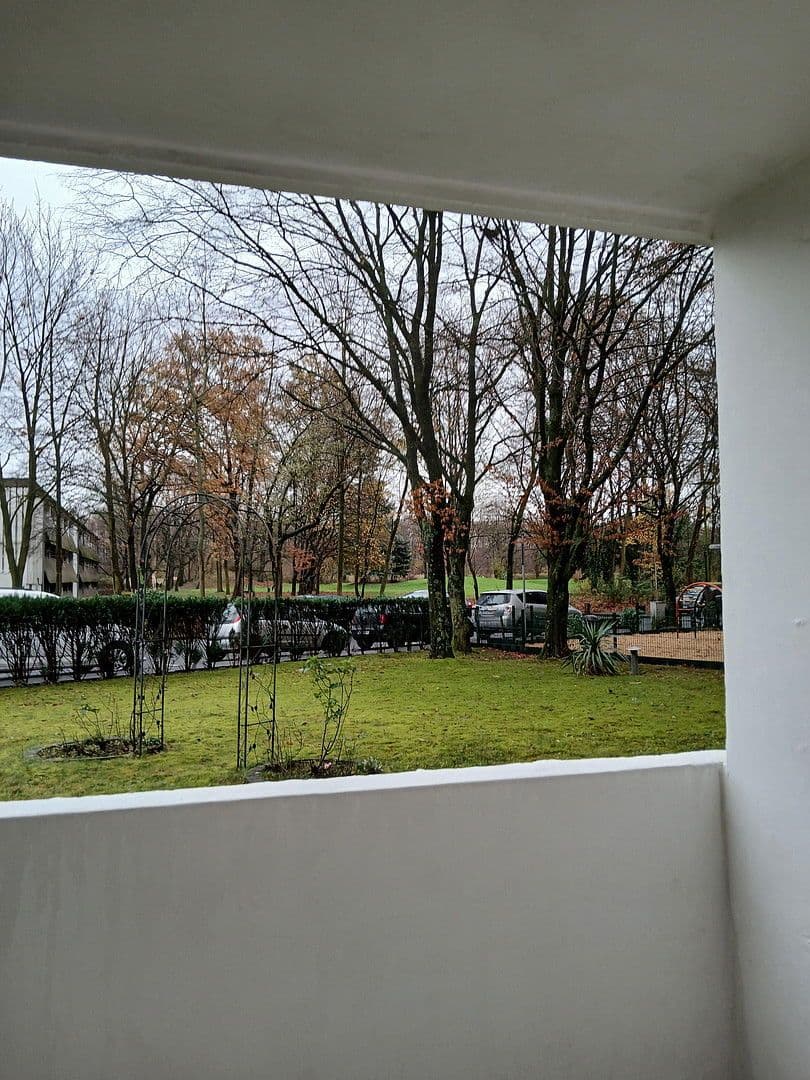 Pronájem bytu 3+1 89 m², Köln, Severní Porýní-Vestfálsko Pronájem bytu 3+1 89 m², Köln, Severní Porýní-Vestfálsko