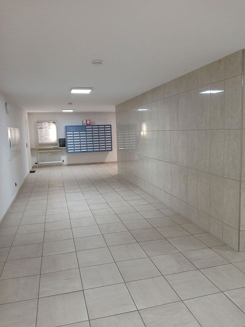 Pronájem bytu 3+1 89 m², Köln, Severní Porýní-Vestfálsko Pronájem bytu 3+1 89 m², Köln, Severní Porýní-Vestfálsko