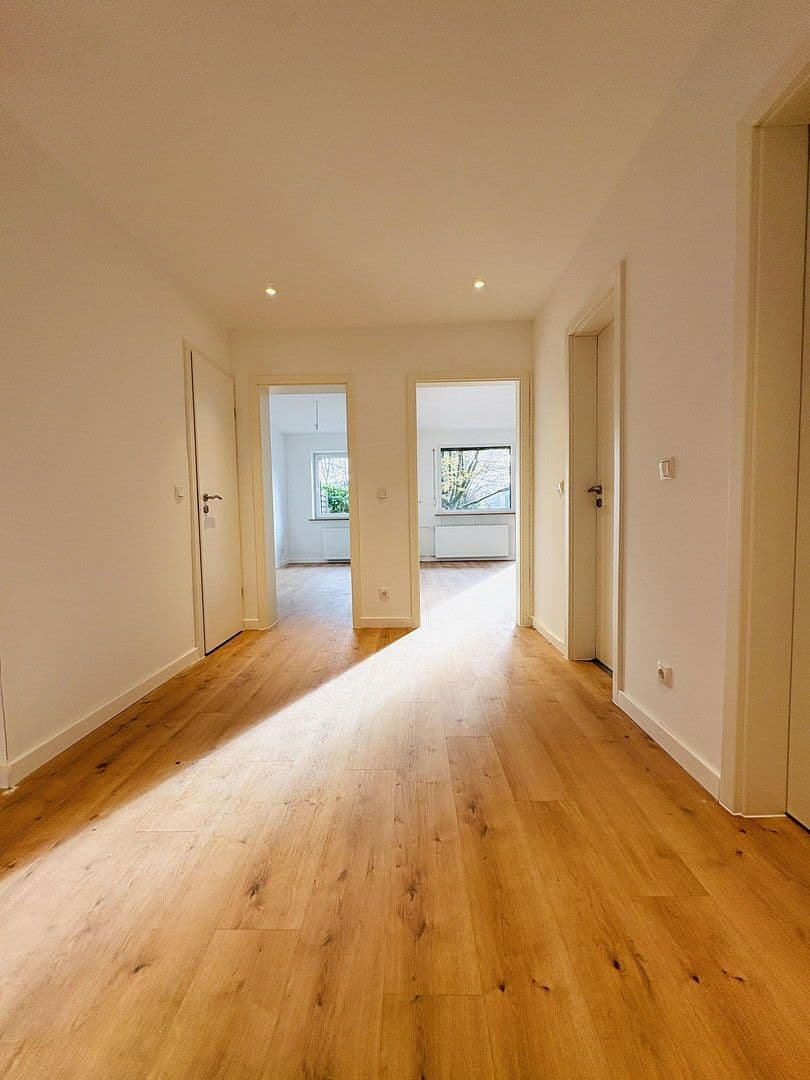 Prodej bytu 3+kk 77 m², Treptower Strassse 92, Hamburg, Hamburg Prodej bytu 3+kk 77 m², Treptower Strassse 92, Hamburg, Hamburg