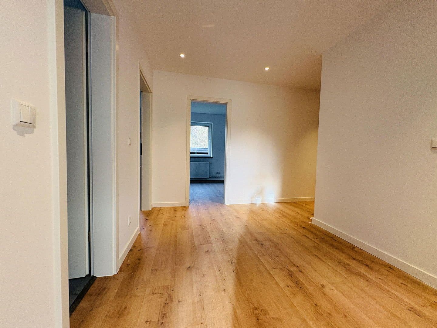 Prodej bytu 3+kk 77 m², Treptower Strassse 92, Hamburg, Hamburg Prodej bytu 3+kk 77 m², Treptower Strassse 92, Hamburg, Hamburg