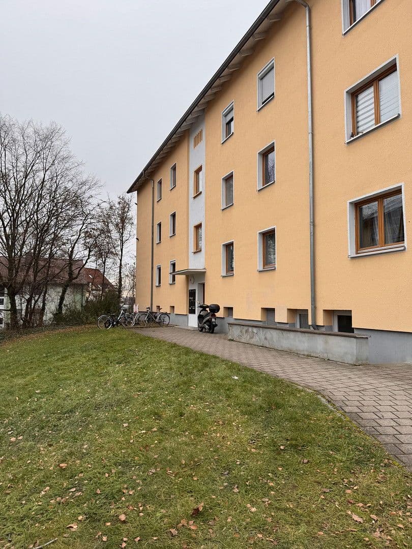 Pronájem bytu 3+1 70 m², Vogelherdstr. 44, Zirndorf, Bavorsko Pronájem bytu 3+1 70 m², Vogelherdstr. 44, Zirndorf, Bavorsko
