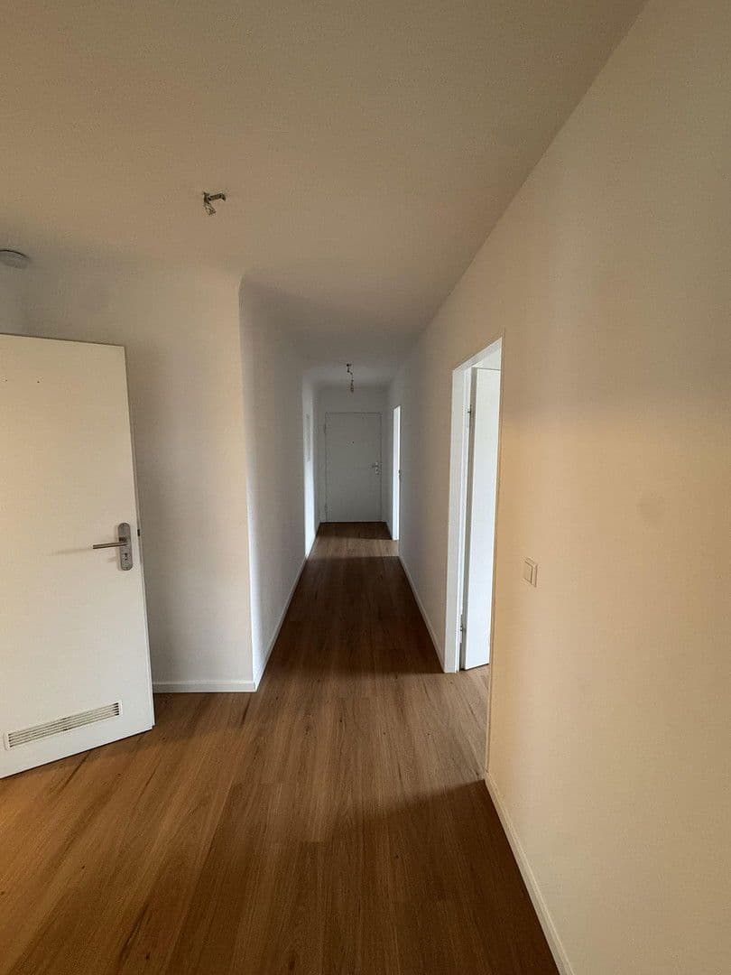 Pronájem bytu 3+1 70 m², Vogelherdstr. 44, Zirndorf, Bavorsko Pronájem bytu 3+1 70 m², Vogelherdstr. 44, Zirndorf, Bavorsko