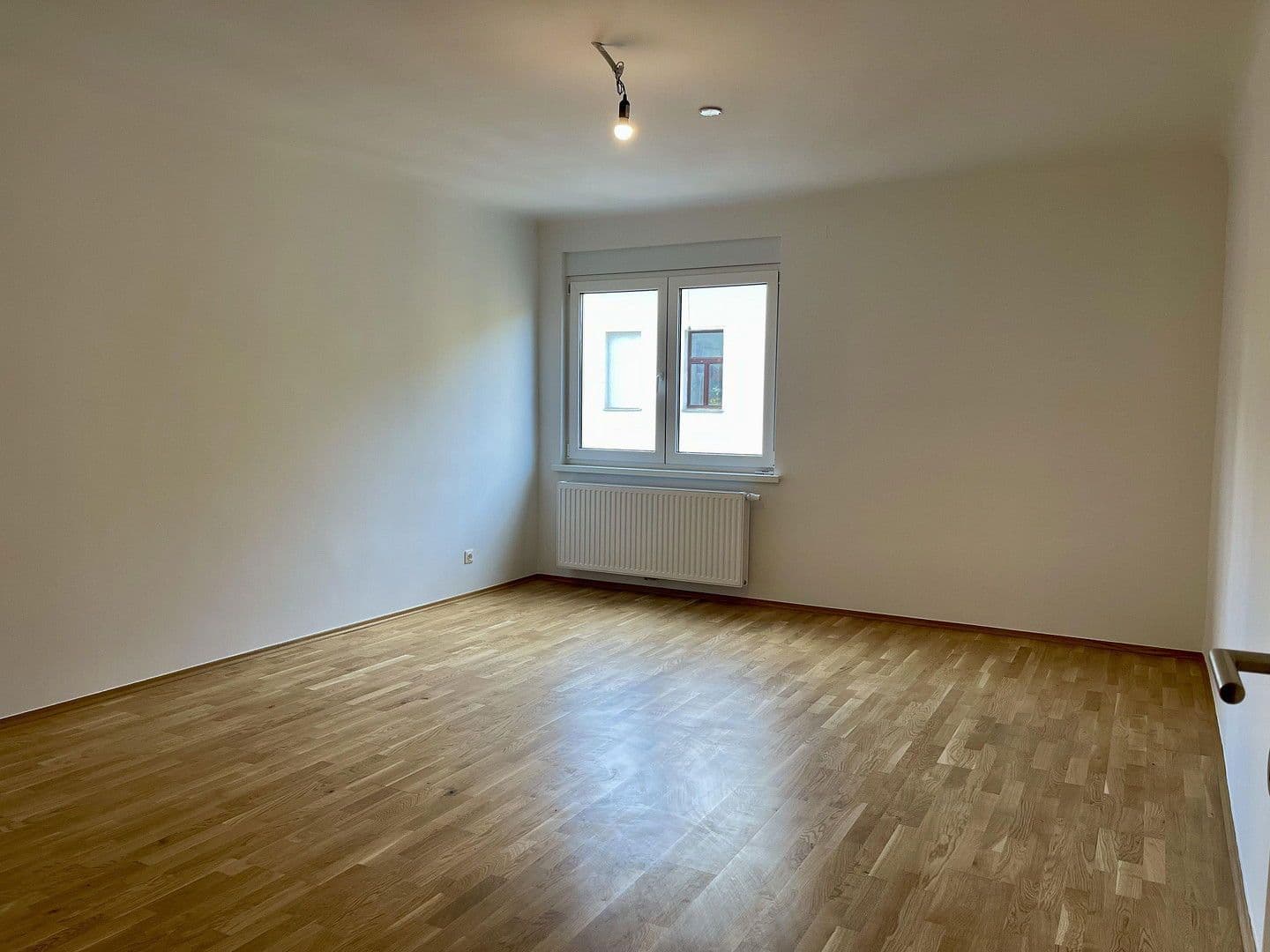 Pronájem bytu 3+1 68 m², Rainergasse 7, Wien, Wien Pronájem bytu 3+1 68 m², Rainergasse 7, Wien, Wien