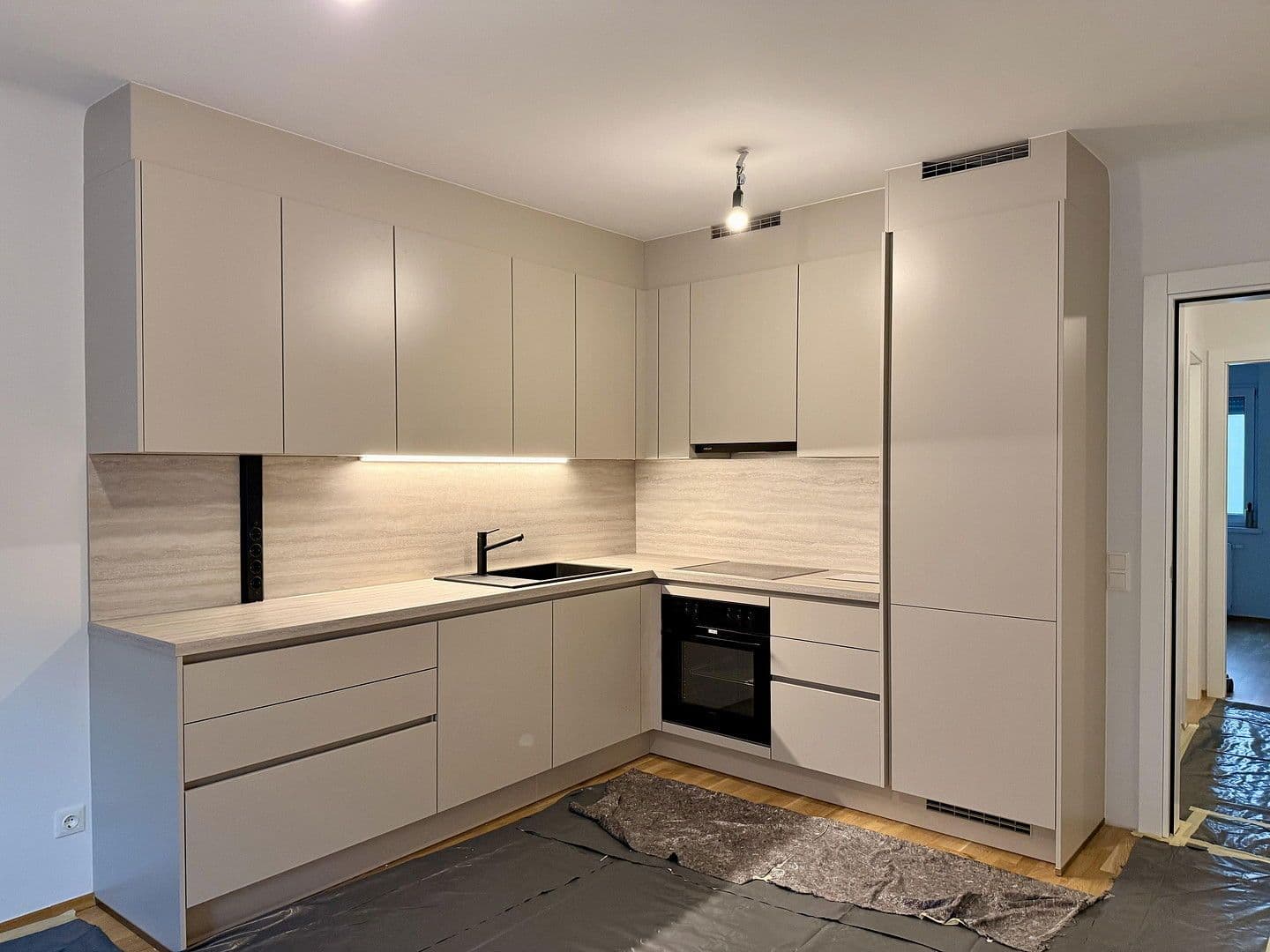 Pronájem bytu 3+1 68 m², Rainergasse 7, Wien, Wien Pronájem bytu 3+1 68 m², Rainergasse 7, Wien, Wien