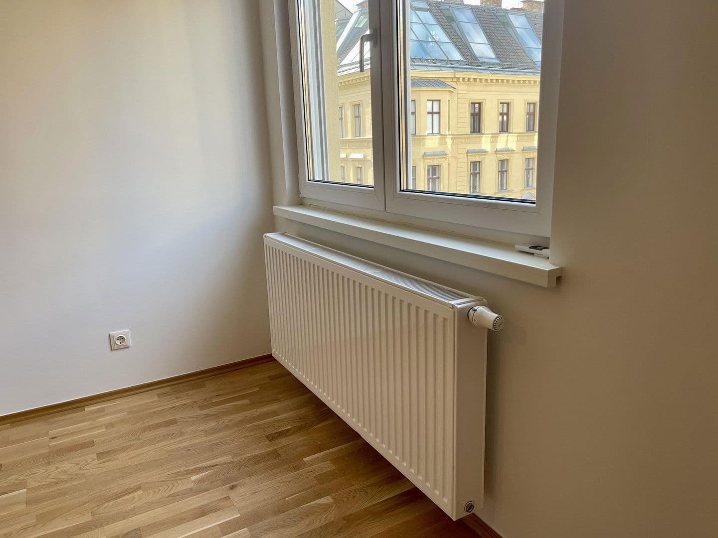 Pronájem bytu 3+1 68 m², Rainergasse 7, Wien, Wien Pronájem bytu 3+1 68 m², Rainergasse 7, Wien, Wien