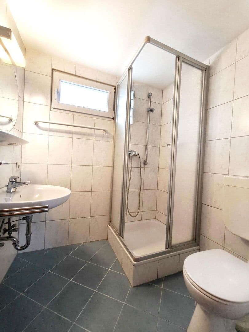 Pronájem bytu 1+1 40 m², Steinstr. 4, Jülich, Severní Porýní-Vestfálsko Pronájem bytu 1+1 40 m², Steinstr. 4, Jülich, Severní Porýní-Vestfálsko