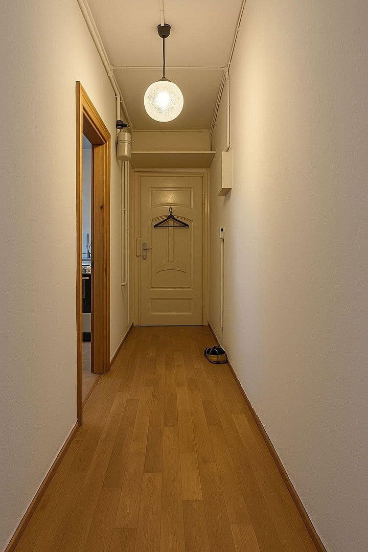 Pronájem bytu 1+1 20 m², Bayerstraße 87, München, Bavorsko Pronájem bytu 1+1 20 m², Bayerstraße 87, München, Bavorsko