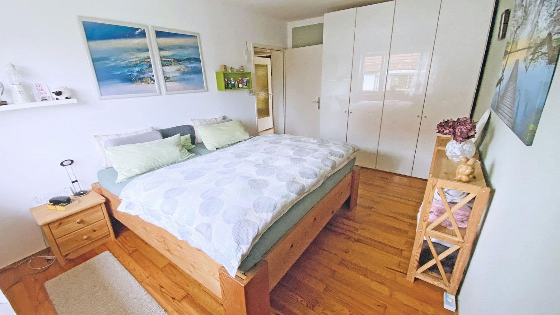 Prodej domu 164 m², pozemek 600 m², Veitsbronn, Bavorsko Prodej domu 164 m², pozemek 600 m², Veitsbronn, Bavorsko