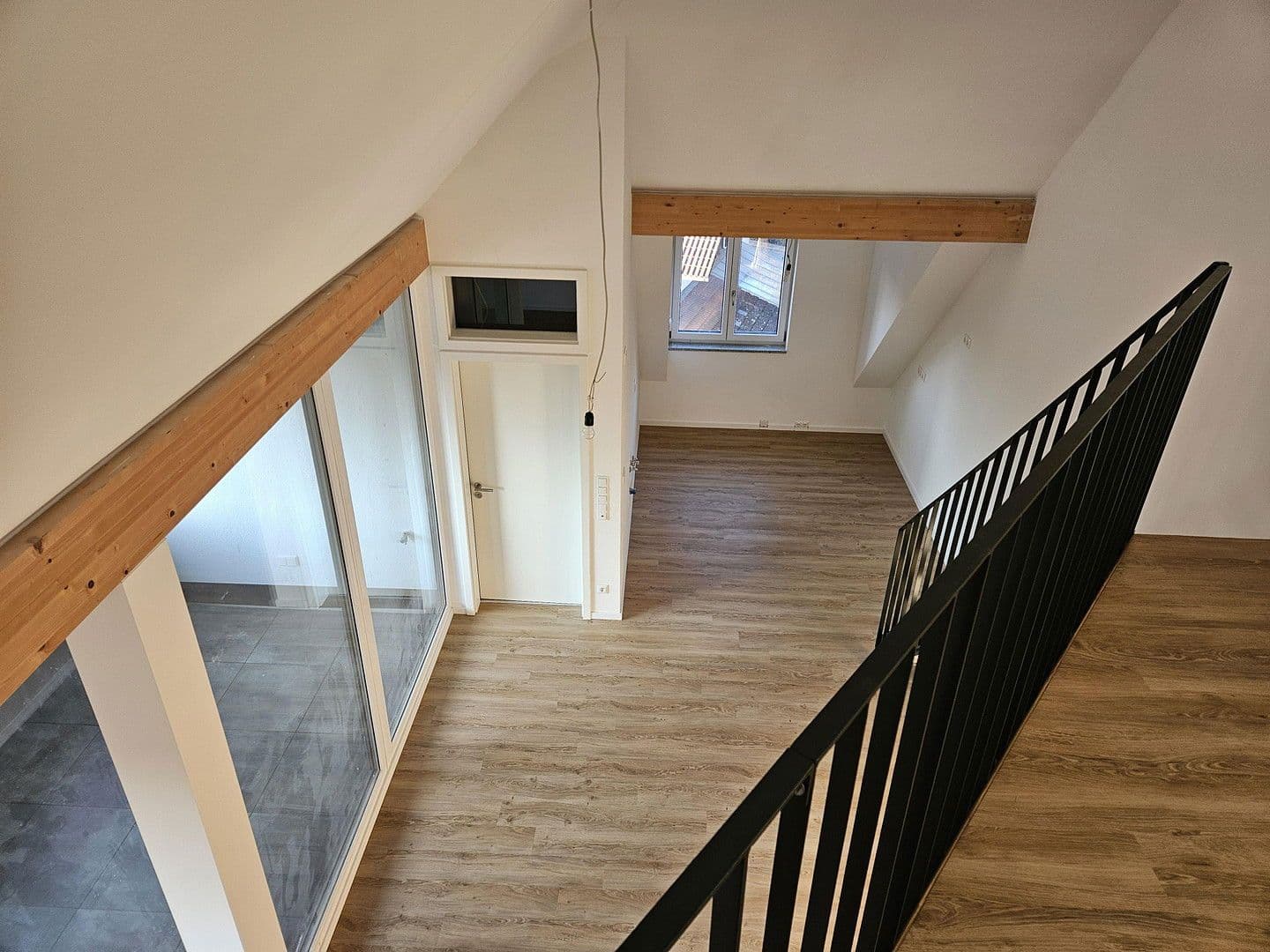Pronájem bytu 3+1 90 m², Pfarrkirchner Str. 105 b, Eggenfelden, Bavorsko Pronájem bytu 3+1 90 m², Pfarrkirchner Str. 105 b, Eggenfelden, Bavorsko