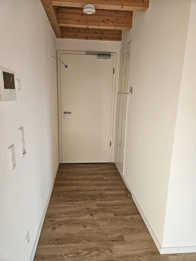 Pronájem bytu 3+1 90 m², Pfarrkirchner Str. 105 b, Eggenfelden, Bavorsko Pronájem bytu 3+1 90 m², Pfarrkirchner Str. 105 b, Eggenfelden, Bavorsko