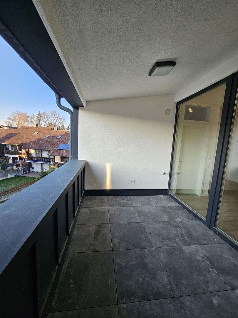 Pronájem bytu 3+1 90 m², Pfarrkirchner Str. 105 b, Eggenfelden, Bavorsko Pronájem bytu 3+1 90 m², Pfarrkirchner Str. 105 b, Eggenfelden, Bavorsko