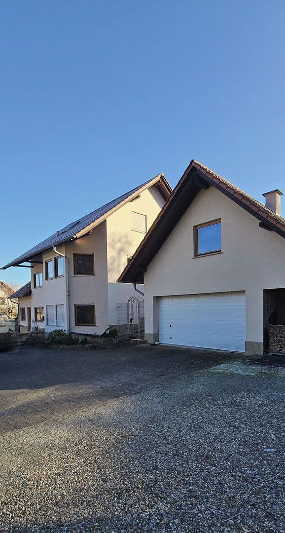 Prodej domu 300 m², pozemek 1.200 m², Breitenheim, Porýní-Falc Prodej domu 300 m², pozemek 1.200 m², Breitenheim, Porýní-Falc