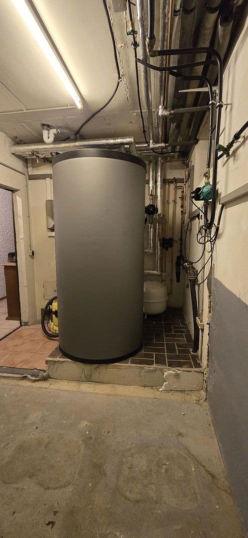 Prodej domu 300 m², pozemek 1.200 m², Breitenheim, Porýní-Falc Prodej domu 300 m², pozemek 1.200 m², Breitenheim, Porýní-Falc