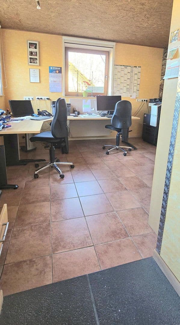 Prodej domu 300 m², pozemek 1.200 m², Breitenheim, Porýní-Falc Prodej domu 300 m², pozemek 1.200 m², Breitenheim, Porýní-Falc