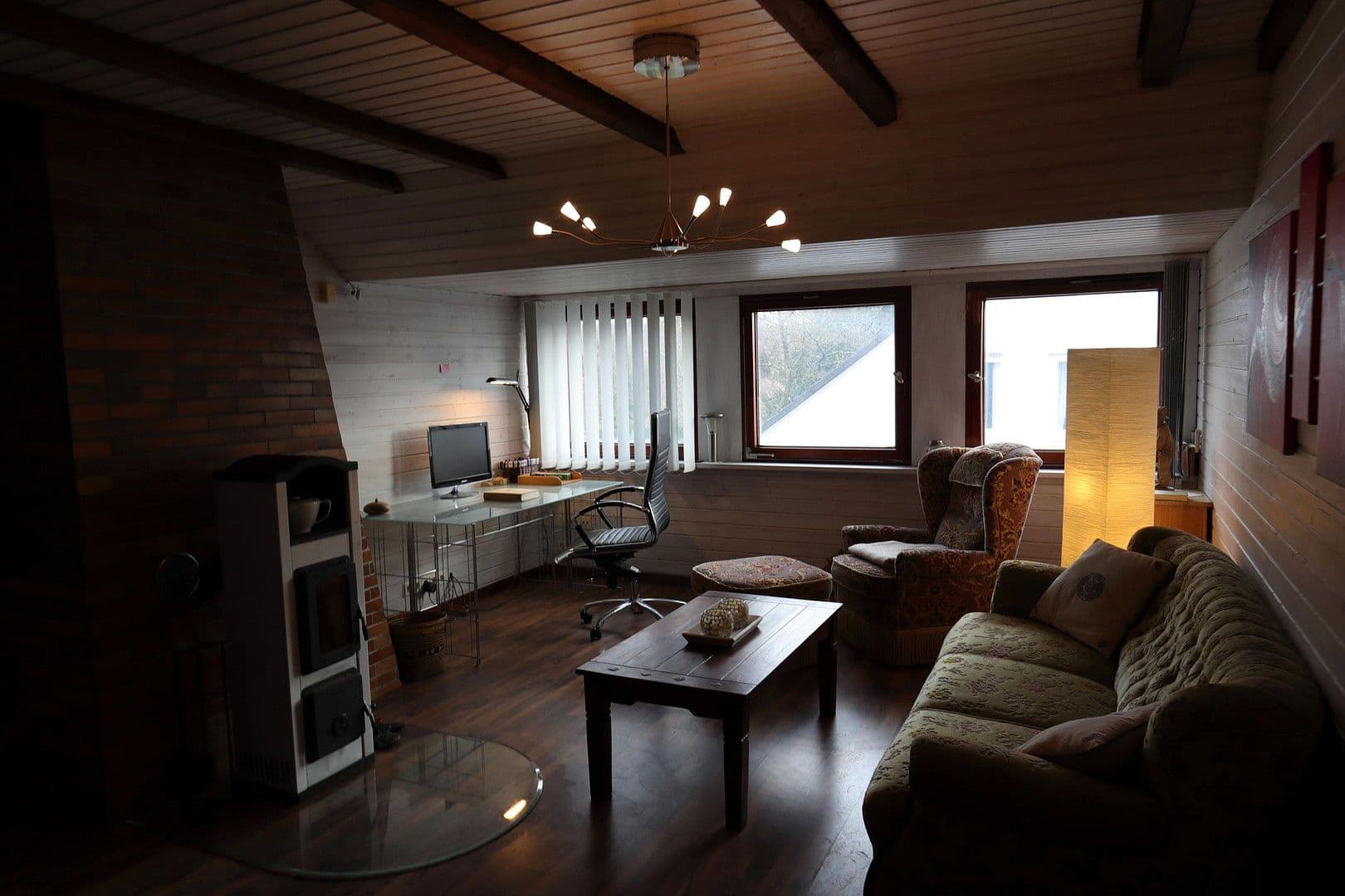 Prodej domu 159 m², pozemek 915 m², Elsternstieg 3, Burgdorf, Dolní Sasko Prodej domu 159 m², pozemek 915 m², Elsternstieg 3, Burgdorf, Dolní Sasko