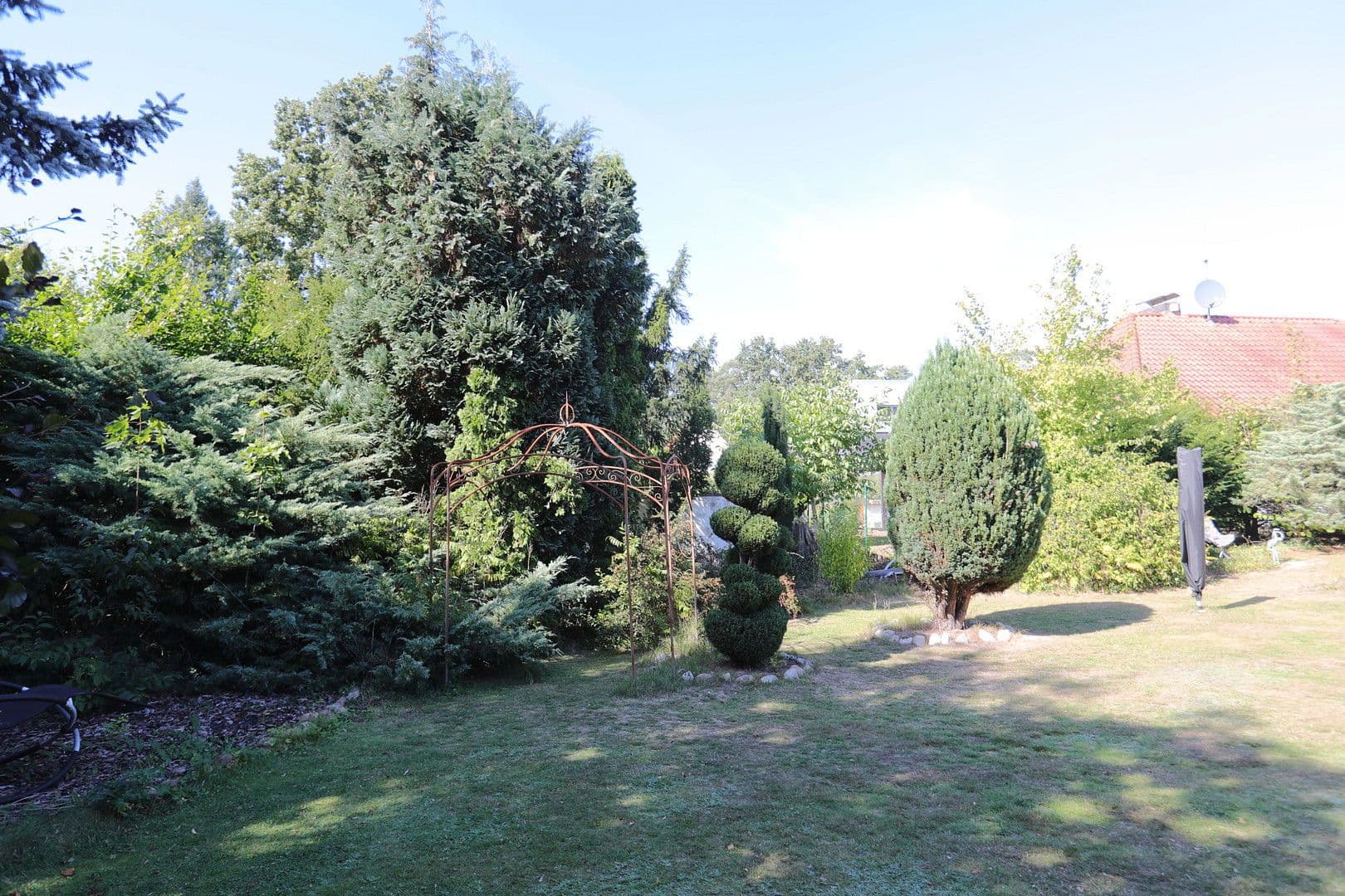 Prodej domu 159 m², pozemek 915 m², Elsternstieg 3, Burgdorf, Dolní Sasko Prodej domu 159 m², pozemek 915 m², Elsternstieg 3, Burgdorf, Dolní Sasko