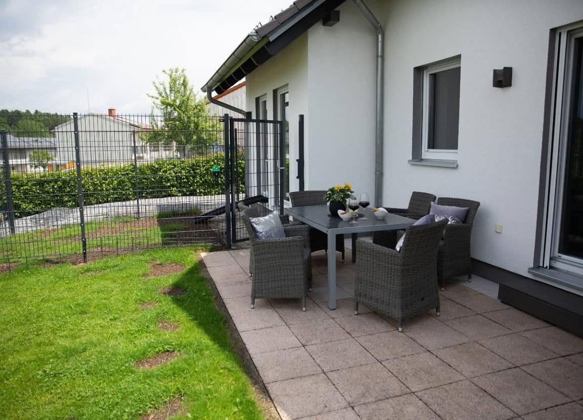 Prodej domu 180 m², pozemek 846 m², Kranewitweg 1, Freyung, Bavorsko Prodej domu 180 m², pozemek 846 m², Kranewitweg 1, Freyung, Bavorsko