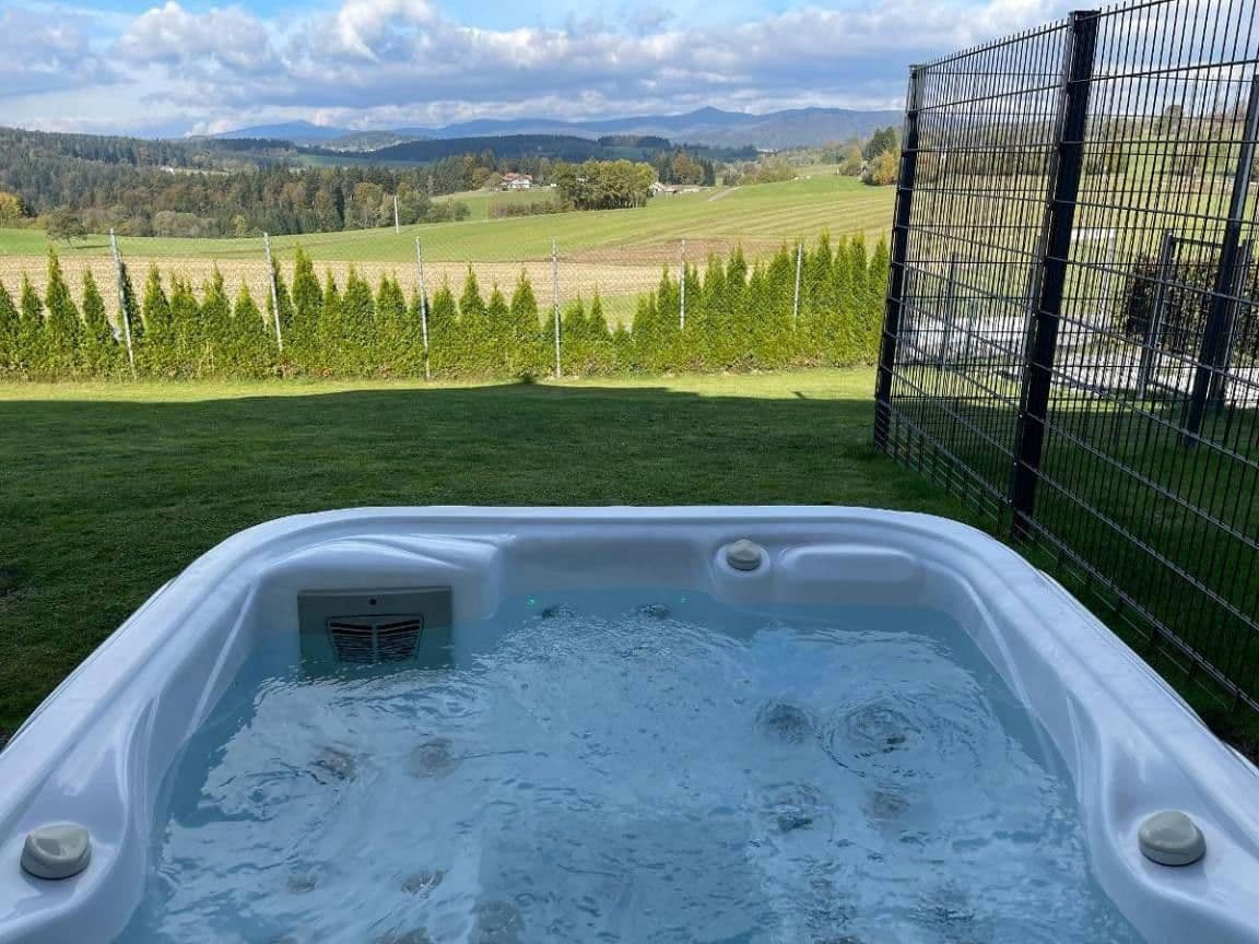 Prodej domu 180 m², pozemek 846 m², Kranewitweg 1, Freyung, Bavorsko Prodej domu 180 m², pozemek 846 m², Kranewitweg 1, Freyung, Bavorsko