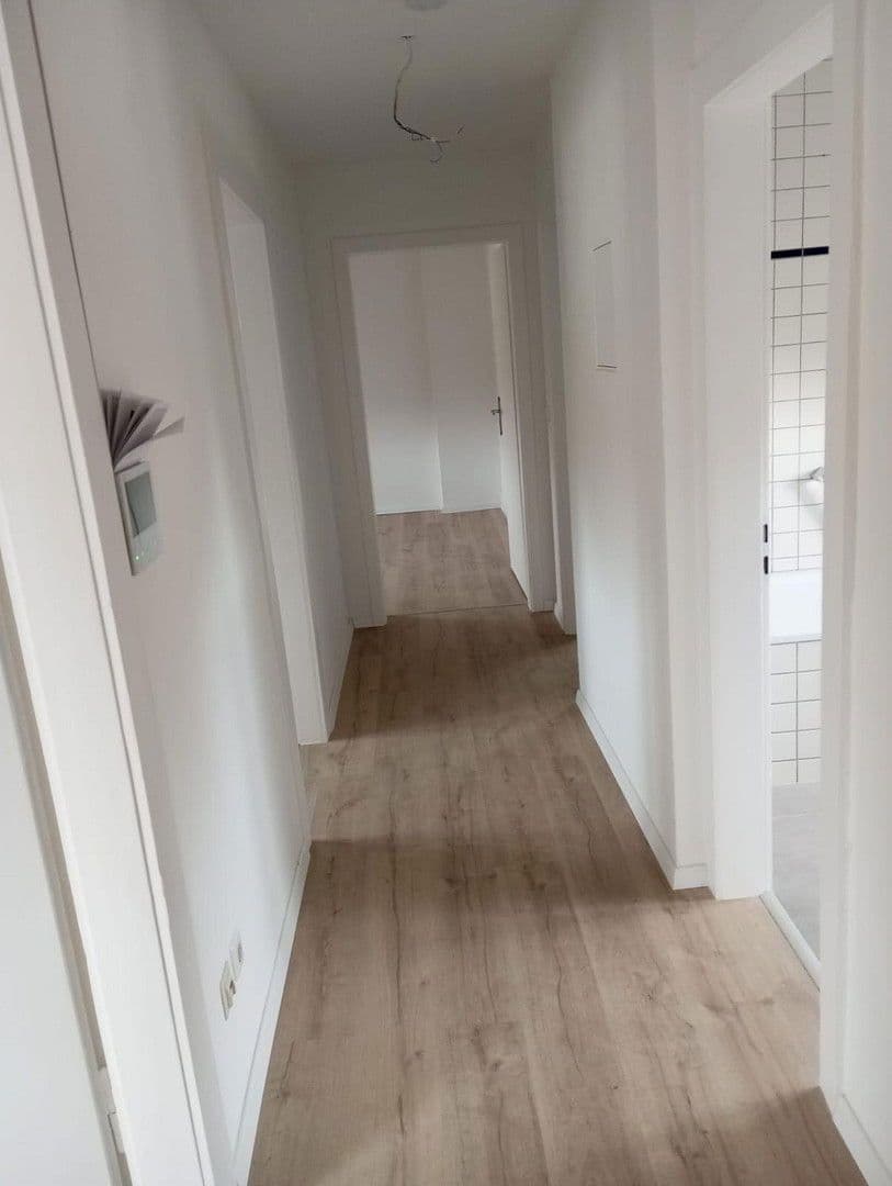 Pronájem bytu 3+1 69 m², Pforzheim, Bádensko-Württembersko Pronájem bytu 3+1 69 m², Pforzheim, Bádensko-Württembersko