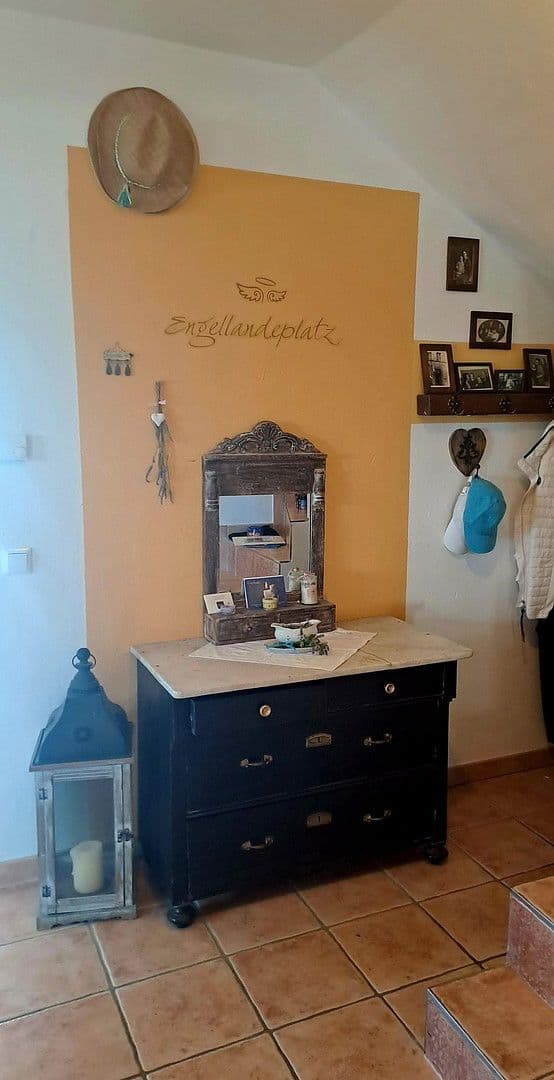 Prodej domu 211 m², pozemek 311 m², Freyburger Allee 16, Nierstein, Porýní-Falc Prodej domu 211 m², pozemek 311 m², Freyburger Allee 16, Nierstein, Porýní-Falc