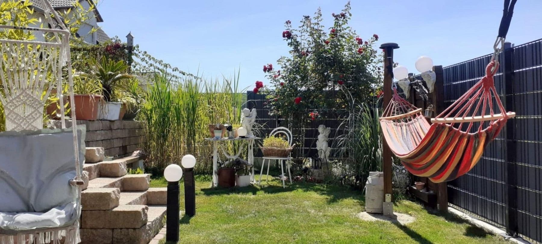 Prodej domu 211 m², pozemek 311 m², Freyburger Allee 16, Nierstein, Porýní-Falc Prodej domu 211 m², pozemek 311 m², Freyburger Allee 16, Nierstein, Porýní-Falc