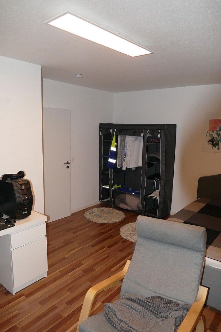 Pronájem bytu 1+1 40 m², Miesenheimerstr. 50, Plaidt, Porýní-Falc Pronájem bytu 1+1 40 m², Miesenheimerstr. 50, Plaidt, Porýní-Falc