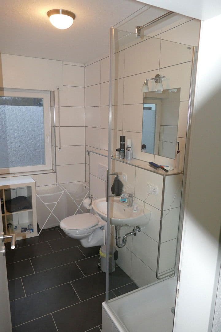 Pronájem bytu 1+1 40 m², Miesenheimerstr. 50, Plaidt, Porýní-Falc Pronájem bytu 1+1 40 m², Miesenheimerstr. 50, Plaidt, Porýní-Falc