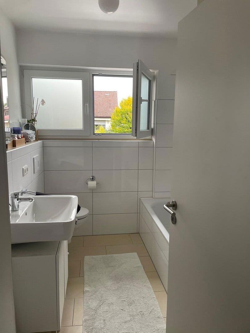 Pronájem bytu 3+1 94 m², Nürnberg, Bavorsko Pronájem bytu 3+1 94 m², Nürnberg, Bavorsko
