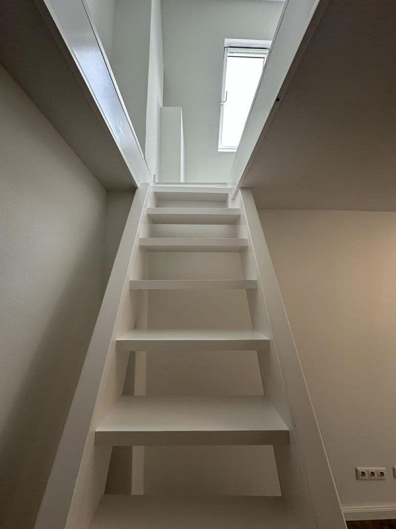 Prodej domu 77 m², pozemek 325 m², Vagel-Griep-Platz 5, Hamburg-Eißendorf, Hamburg Prodej domu 77 m², pozemek 325 m², Vagel-Griep-Platz 5, Hamburg-Eißendorf, Hamburg