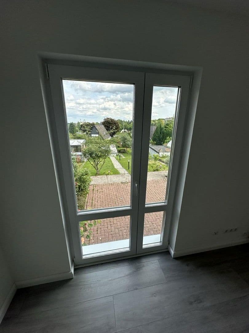 Prodej domu 77 m², pozemek 325 m², Vagel-Griep-Platz 5, Hamburg-Eißendorf, Hamburg Prodej domu 77 m², pozemek 325 m², Vagel-Griep-Platz 5, Hamburg-Eißendorf, Hamburg