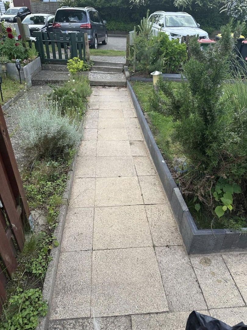 Prodej domu 77 m², pozemek 325 m², Vagel-Griep-Platz 5, Hamburg-Eißendorf, Hamburg Prodej domu 77 m², pozemek 325 m², Vagel-Griep-Platz 5, Hamburg-Eißendorf, Hamburg