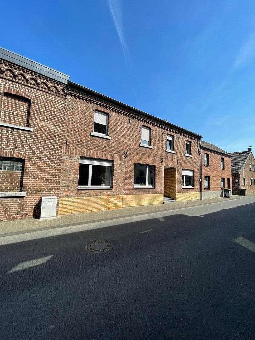 Pronájem domu 52 m², pozemek 300 m², Steinstr. 6, Jülich, Severní Porýní-Vestfálsko Pronájem domu 52 m², pozemek 300 m², Steinstr. 6, Jülich, Severní Porýní-Vestfálsko