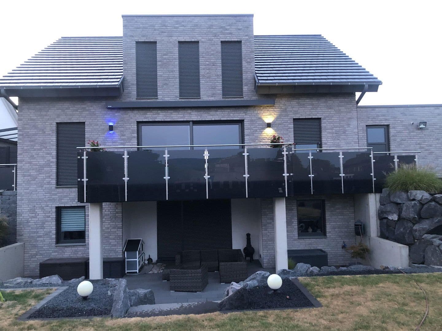 Prodej domu 189 m², pozemek 794 m², Erftstadt, Severní Porýní-Vestfálsko Prodej domu 189 m², pozemek 794 m², Erftstadt, Severní Porýní-Vestfálsko