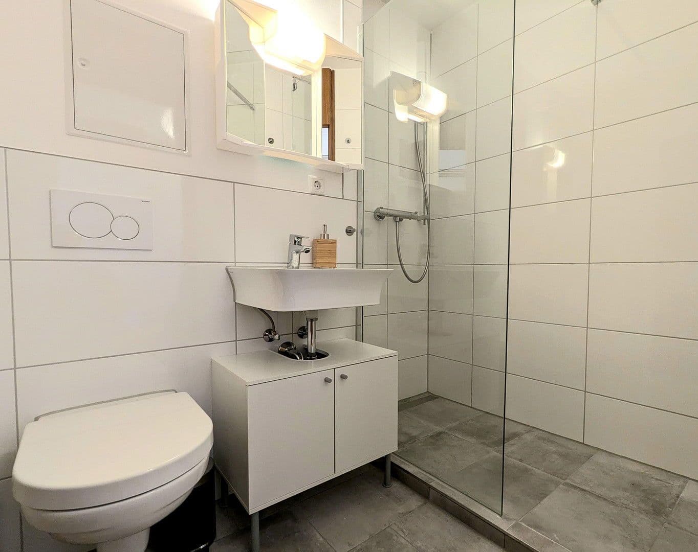 Pronájem bytu 2+1 50 m², Heidelberg, Bádensko-Württembersko Pronájem bytu 2+1 50 m², Heidelberg, Bádensko-Württembersko