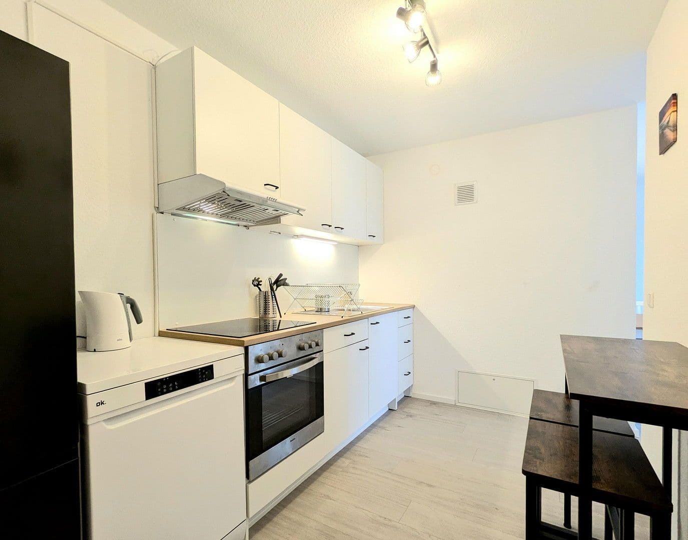 Pronájem bytu 2+1 50 m², Heidelberg, Bádensko-Württembersko Pronájem bytu 2+1 50 m², Heidelberg, Bádensko-Württembersko