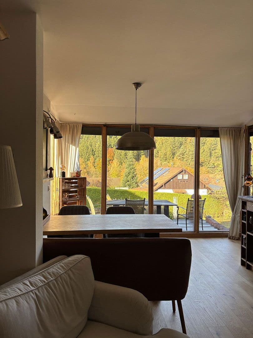 Prodej domu 120 m², pozemek 600 m², Fohadras, Bavorsko Prodej domu 120 m², pozemek 600 m², Fohadras, Bavorsko